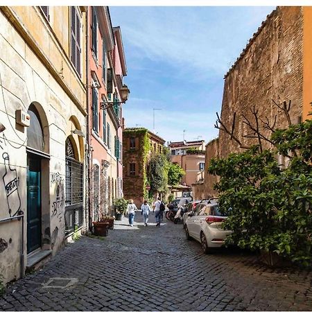Roma Trastevere Accomodation Villa ภายนอก รูปภาพ