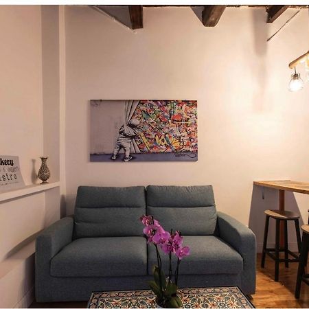 Roma Trastevere Accomodation Villa ภายนอก รูปภาพ