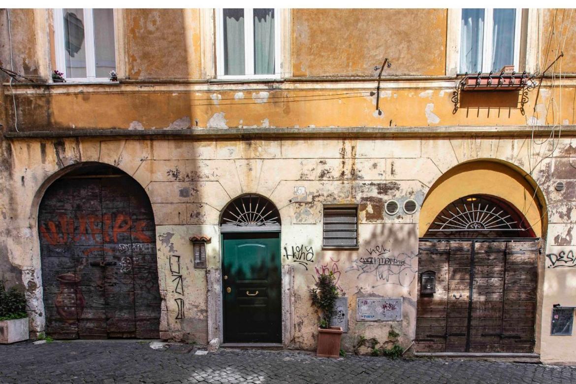 Roma Trastevere Accomodation Villa ภายนอก รูปภาพ